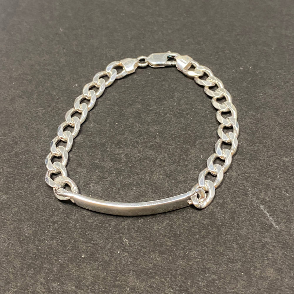 Willems - Fantasie armband - Lavasteen en staal